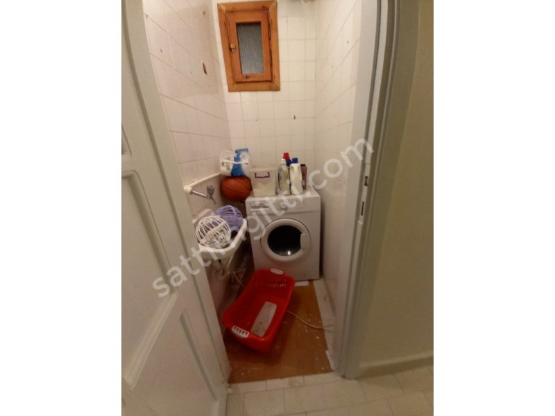 ÜSKÜDAR ÖZYILMAZ GAYRİMENKUL'den ZEYNEPKAMİL SATILIK 2+1 DAİRE