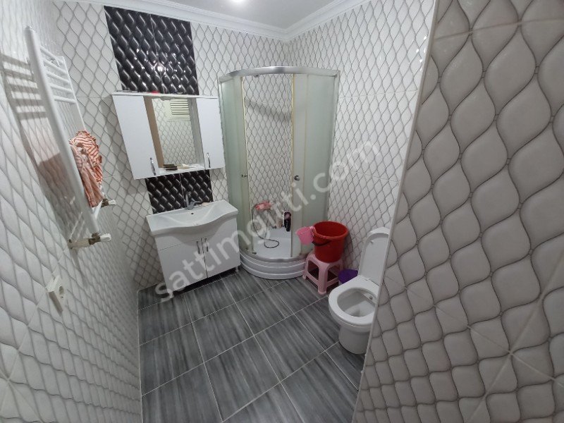 ÜSKÜDAR ÖZYILMAZ GAYRİMENKUL'den ZEYNEPKAMİL SATILIK 2+1 DAİRE