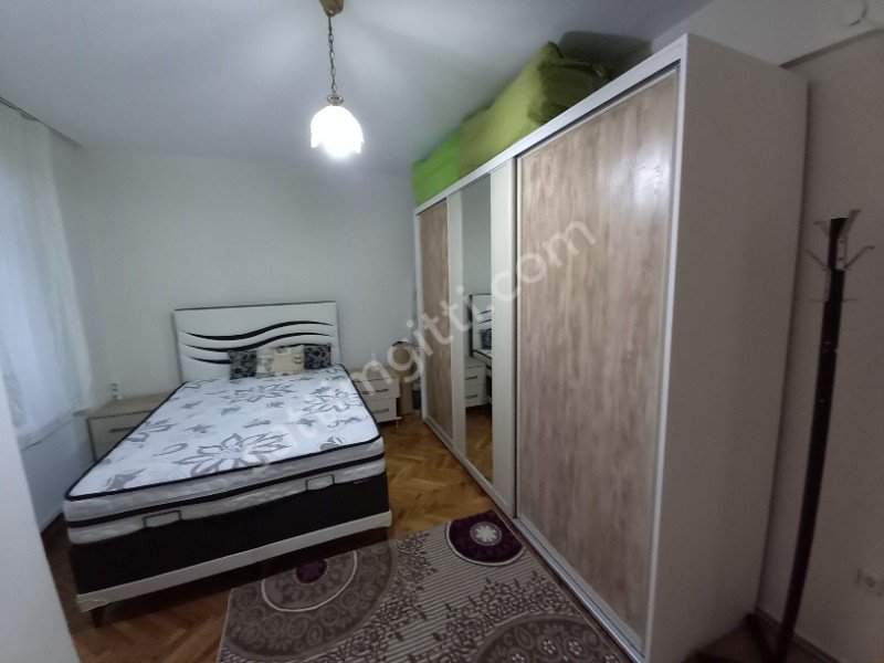 ÜSKÜDAR ÖZYILMAZ GAYRİMENKUL'den ZEYNEPKAMİL SATILIK 2+1 DAİRE