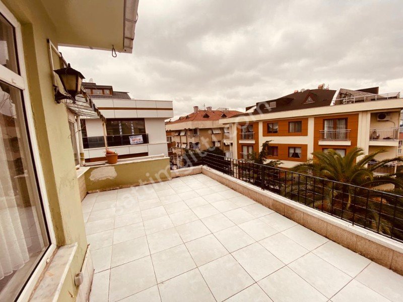 Üsküdar Özyılmaz Salacak Mah. satılık 3+1 teraslı Daire