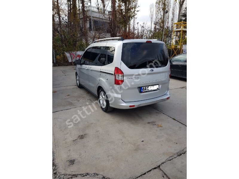 Fort Tourneo Courier 1.6 TDCi Deluxe