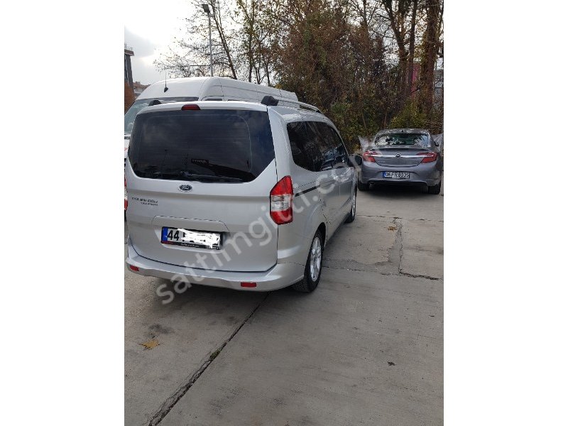 Fort Tourneo Courier 1.6 TDCi Deluxe