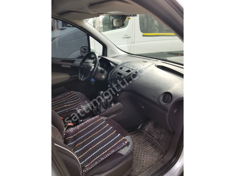Fort Tourneo Courier 1.6 TDCi Deluxe